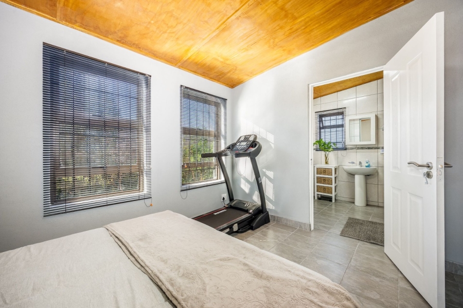 3 Bedroom Property for Sale in Rustdal Western Cape